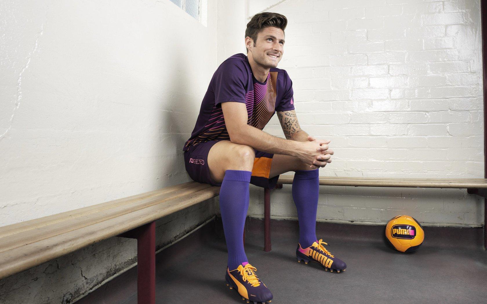 麦科勒姆豪言开拓者能争冠 KD闻言笑翻,洗洗睡吧