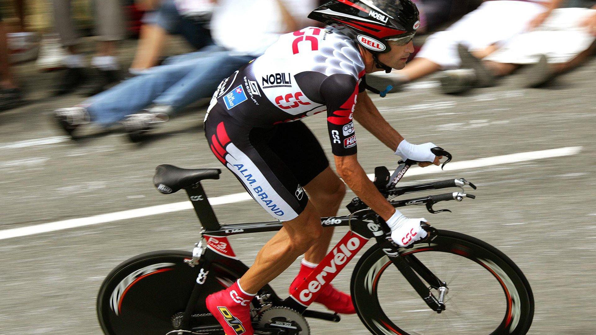 KD事件引发篮网全队不满 哈登,搞不懂防疫政策